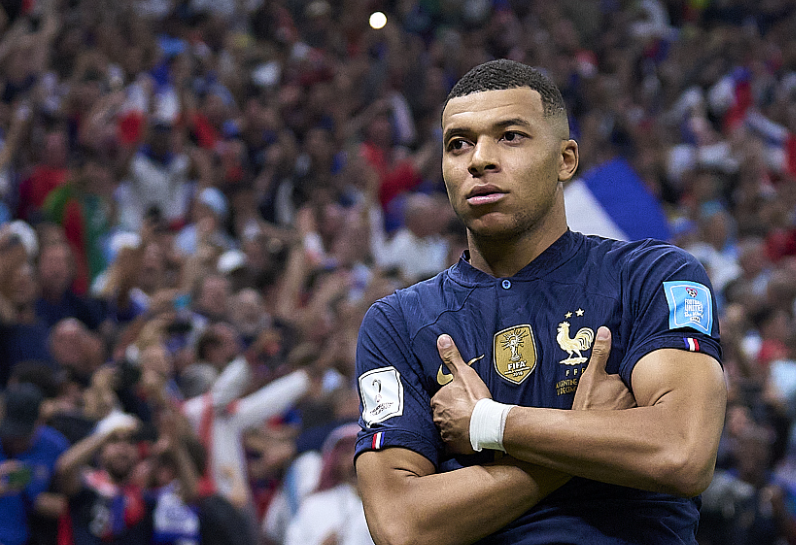 姆巴佩有望出战曼城：皇马基地体检成关键节点